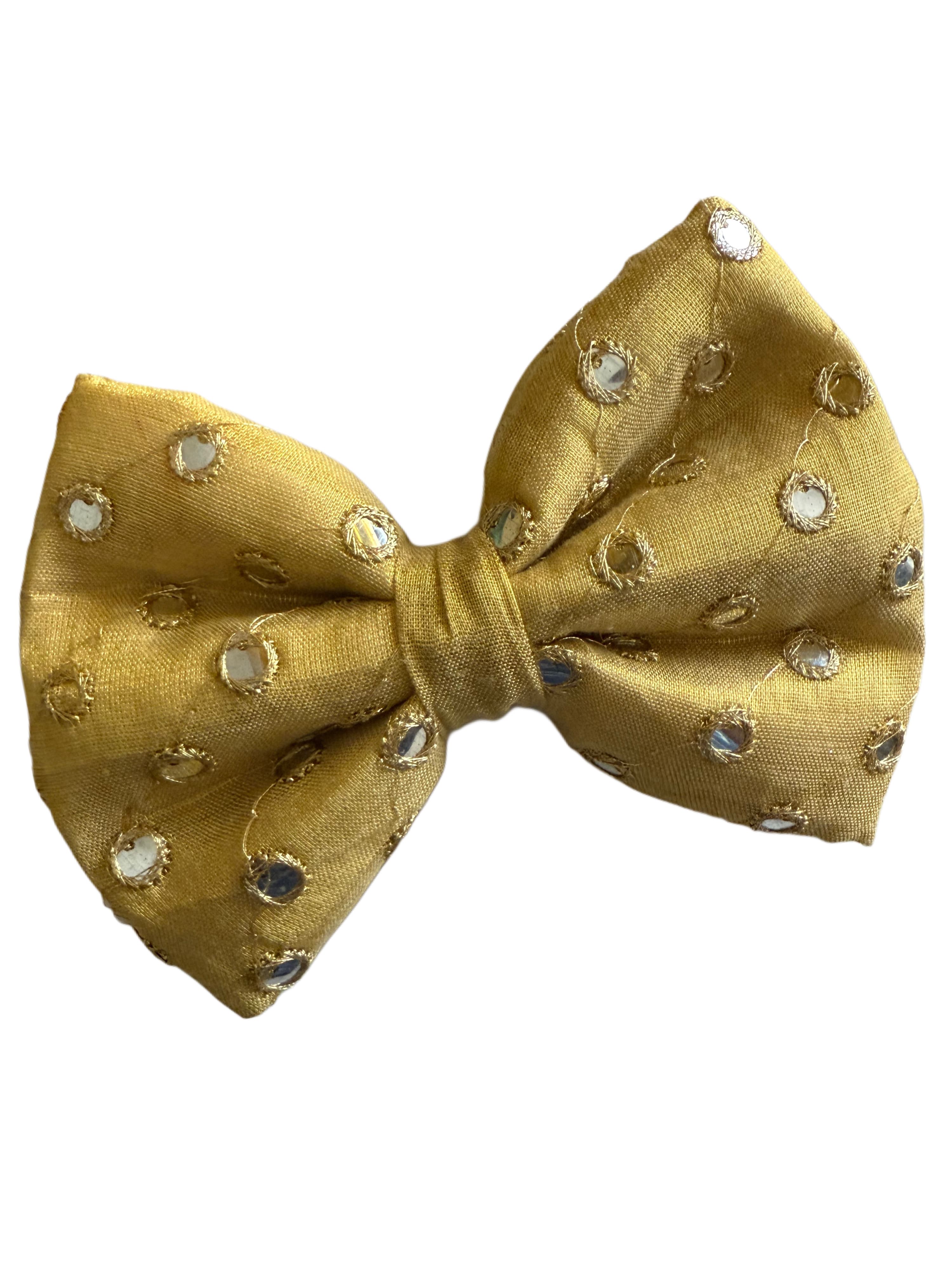 Golden Sparkle Bow Tie  image 6