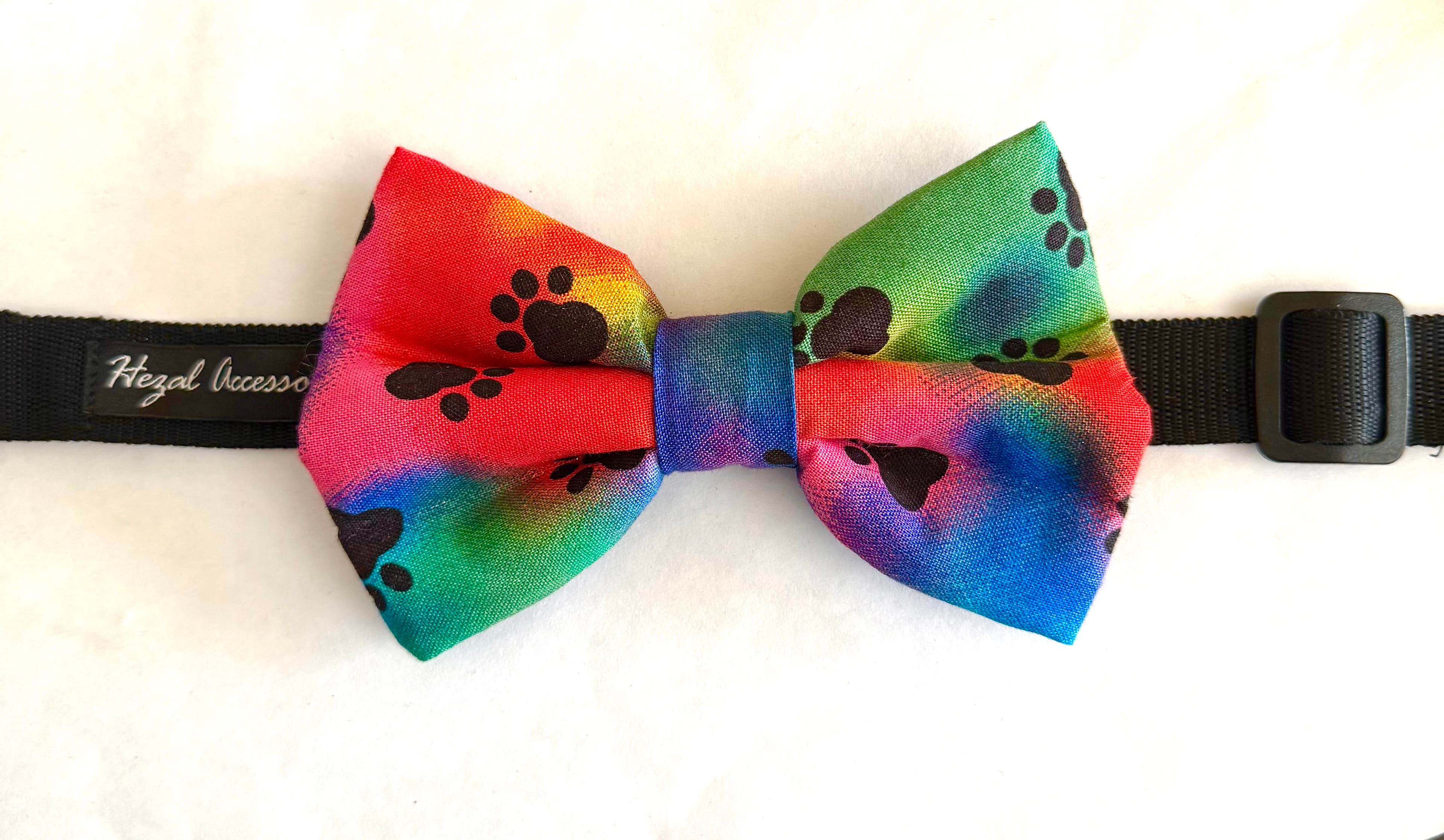 Paw Rainbow Delight Bow tie 